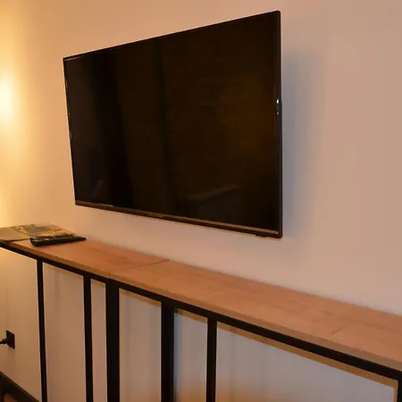 Студия В Стиле Лофт Исторический Центр Apartment Kyiv
